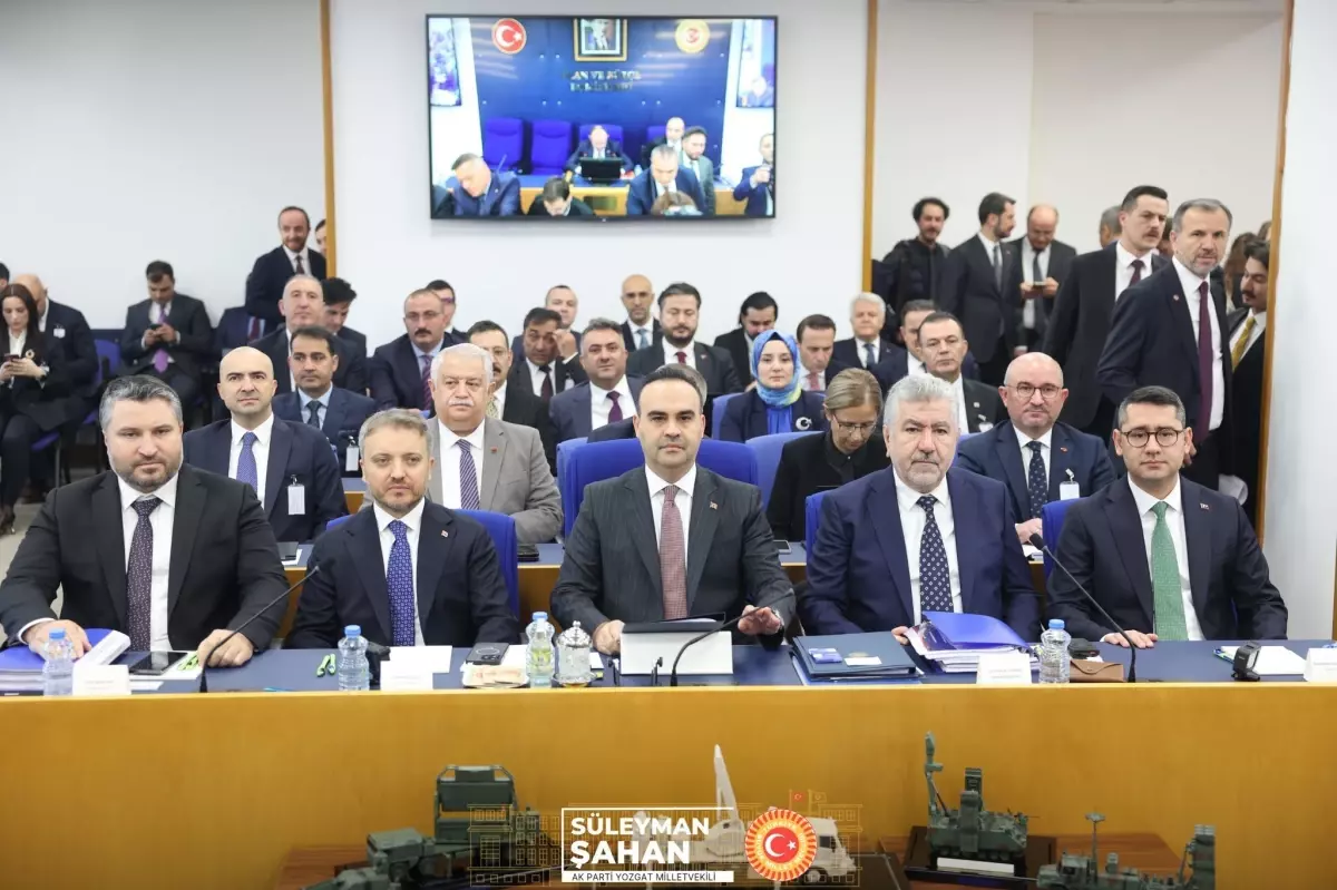 Bakan Kacır: Türkiye ekonomisi kesintisiz büyümesini 20 çeyrektir sürdürüyor bakan kacir turkiye ekonomisi kesintisiz buyumesini 20 ceyrektir surduruyor uTd71PWl.jpg