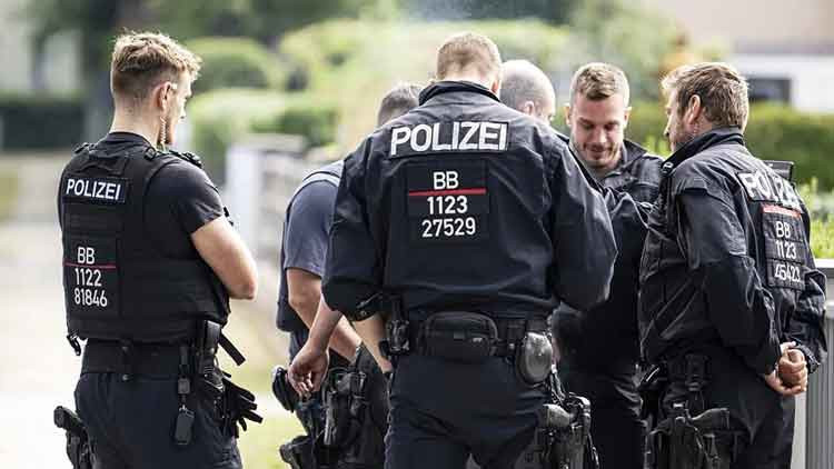 Nürnberg’de bomba paniği: 21 bin kişi tahliye edildi