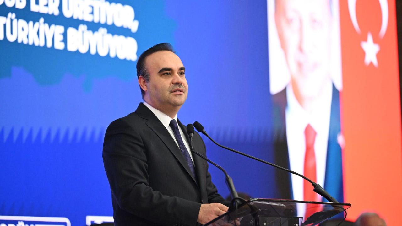 Bakan Kacır’dan Togg paylaşımı: Yolun açık olsun