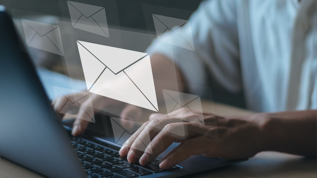 E-posta kutunuz neden spam doluyor?