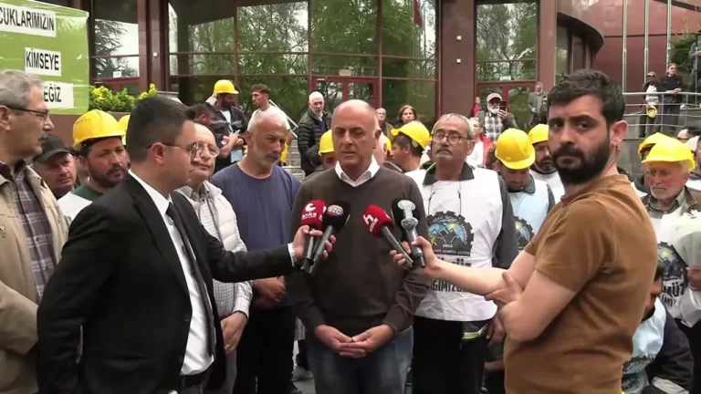 chplilerden-doruk-madencilik-iscilerine-destek-ziyareti-burasi-vahsi-bati-degil-H1wjvWqI