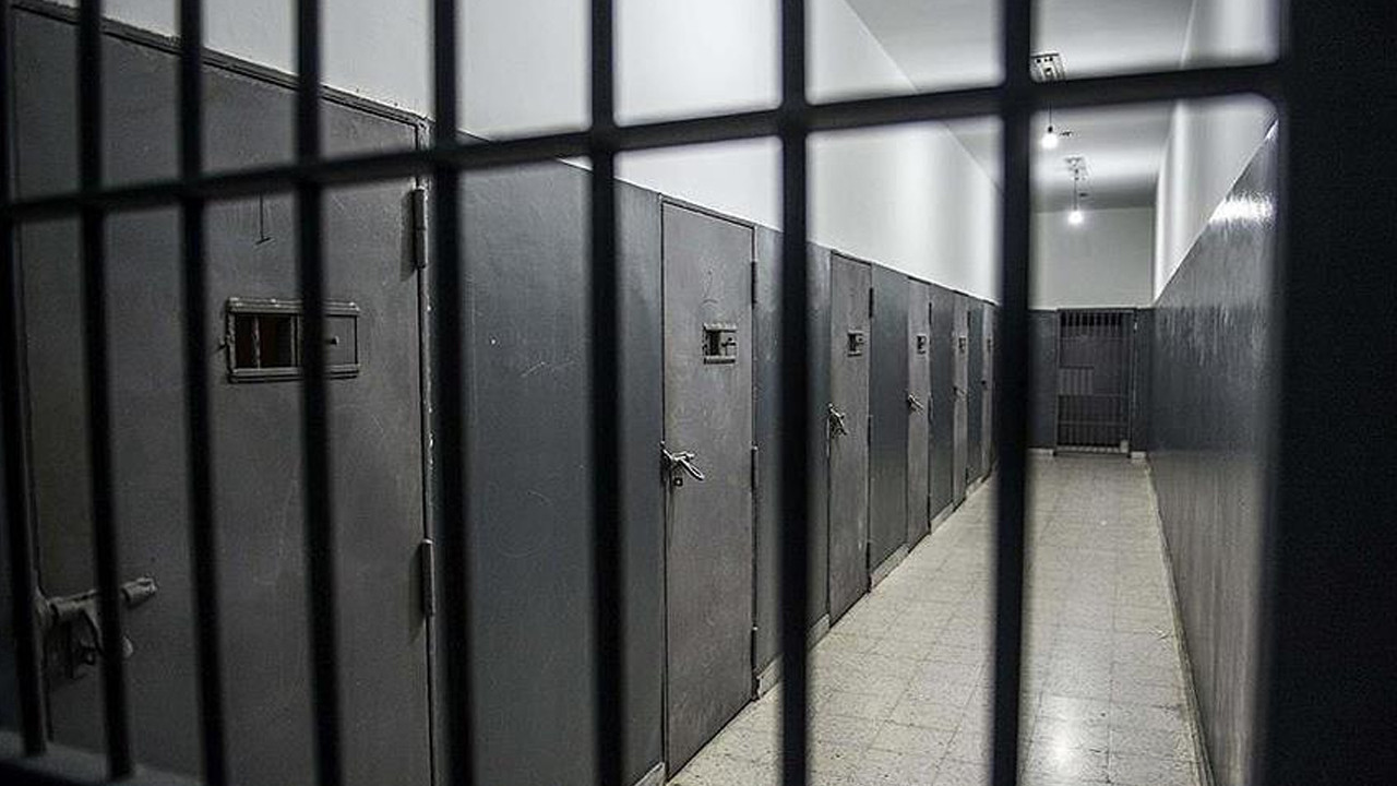 Adana’da Uyuşturucu Ticaretine İlişkin Hapis Cezaları Verildi