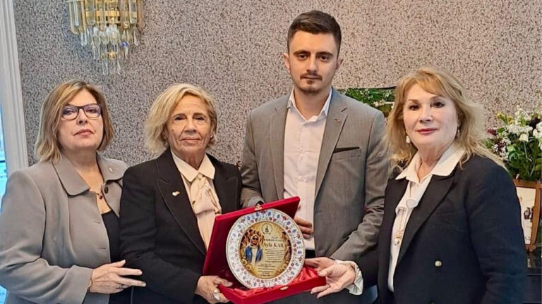 izmirden-kahramanmarasa-vefa-koprusu-DERU2qAN