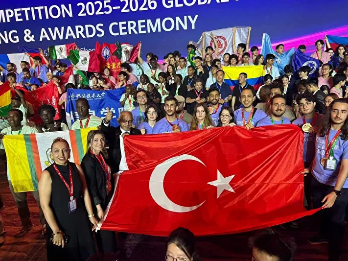 Türk Üniversite Öğrencilerinin Çin’deki Başarısı: Küresel Teknoloji Yarışmasında Ödüller