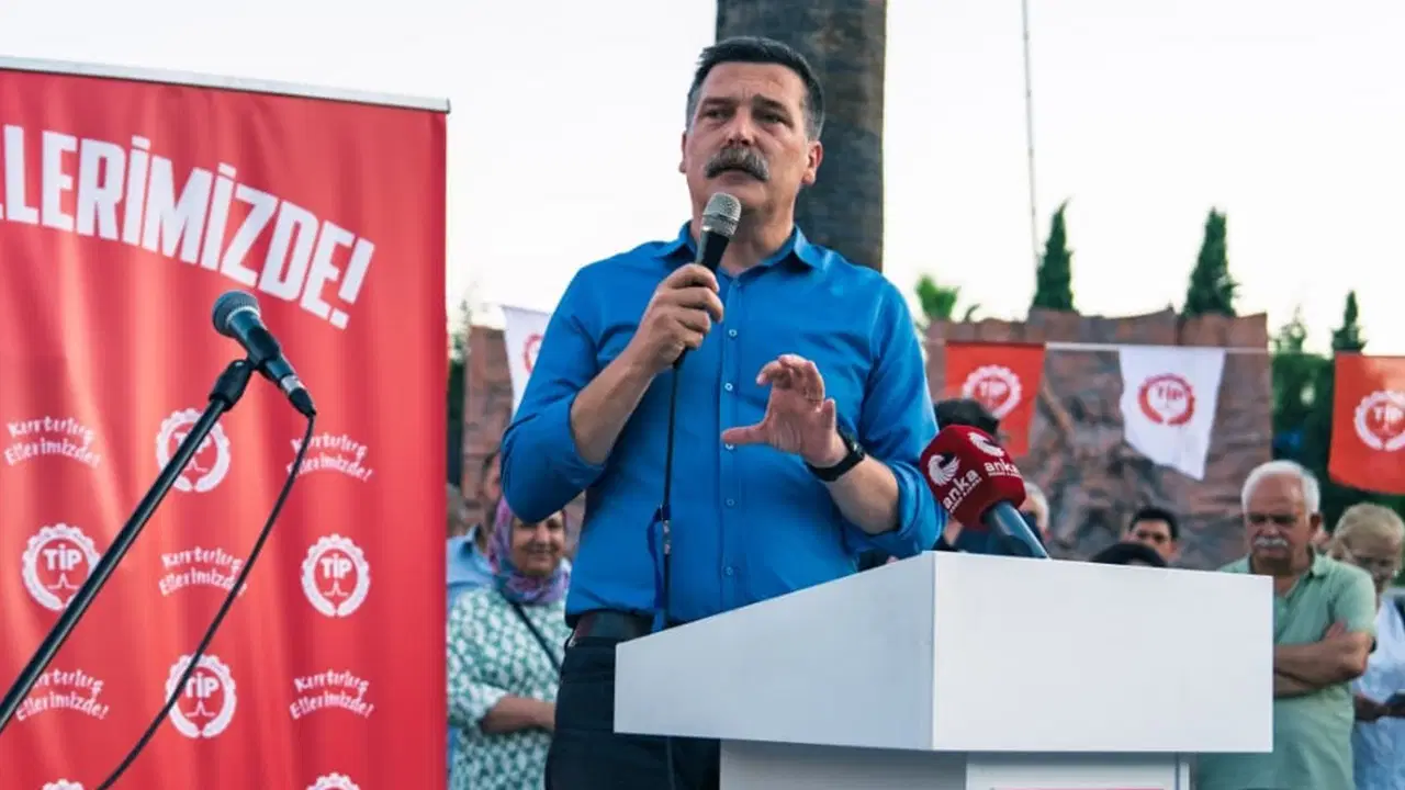 Erkan Baş’tan İzmir’de iktidara ‘NATO Zirvesi’ eleştirisi: ‘Bunlar ne yerli ne milli, dibine kadar Amerikancı!’