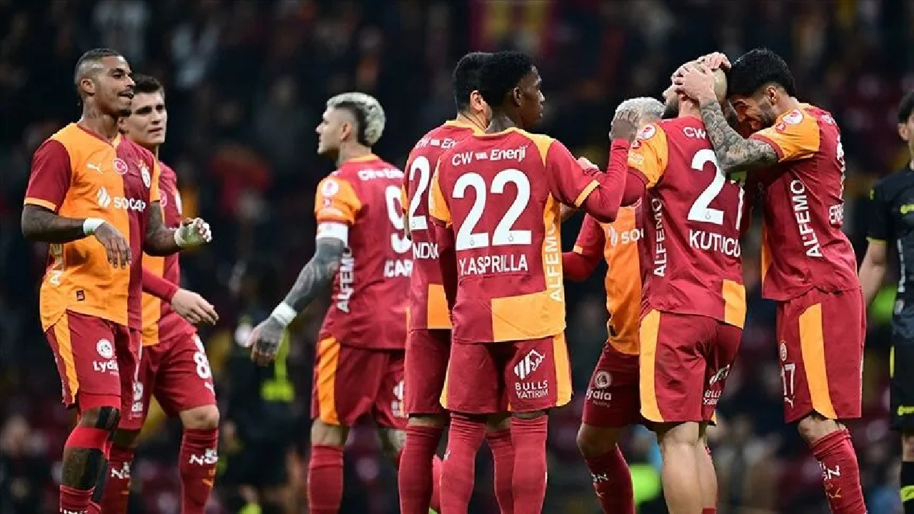 Galatasarayda imzalar bir turlu atilamadi sebebi belli oldu bzDl66k5