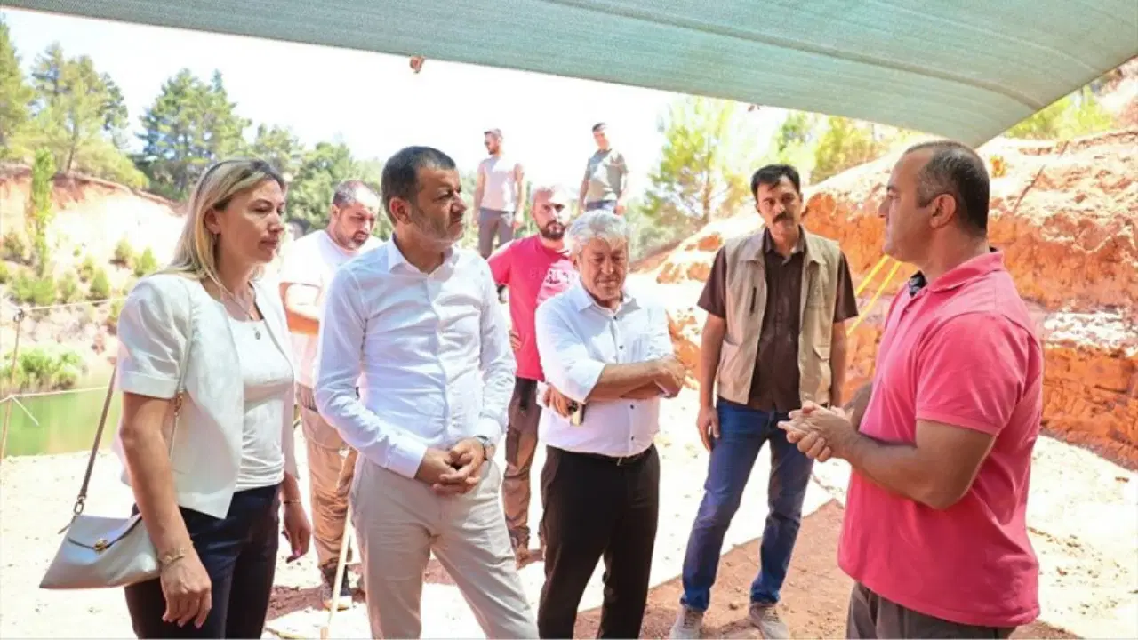 Başkan Çavuşoğlu: Denizli’nin milyonlarca yıllık hafızasına sahip çıkıyoruz